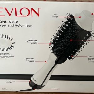 Revlon One-step Volumizer and dryer special edition - new in box